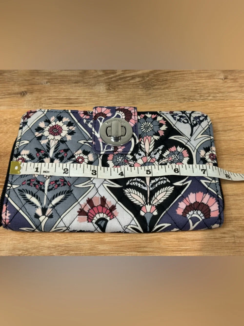 Vera Bradley Trio Zip Hipster quilted bag in the Ornate Blooms pattern & wallet - Picture 14 of 15